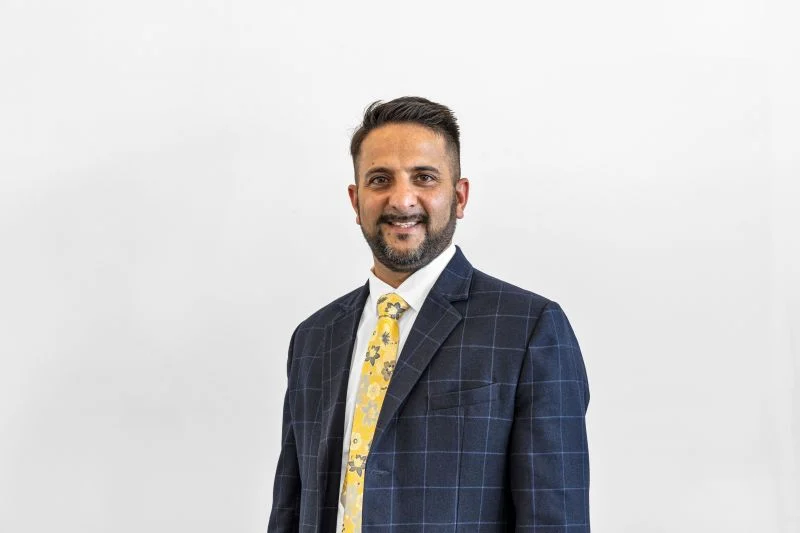 Sam Singh Real Estate Agent