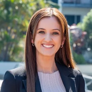 Demmi Taylor - Real Estate Agent
