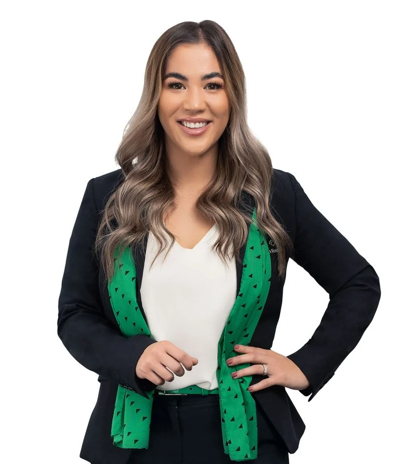 Isabelle Chan Real Estate Agent