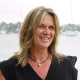 Julie Robinson - Real Estate Agent From - Ray White - Toronto & North Lake Macquarie