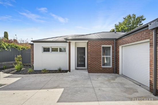 9/209 Tinworth Avenue, Mount Clear, Vic 3350