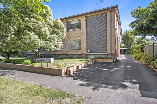 9/304 Clarendon Street, Soldiers Hill, Vic 3350