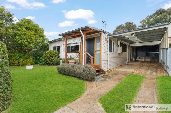 9 Alamein Walk, West Bathurst, NSW, 2795