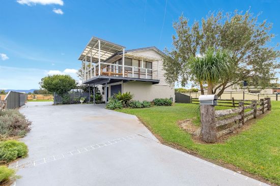 9 Bailey Avenue, Greenwell Point, NSW 2540