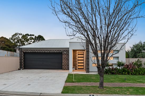 9 Biscay Court, Paralowie, SA 5108
