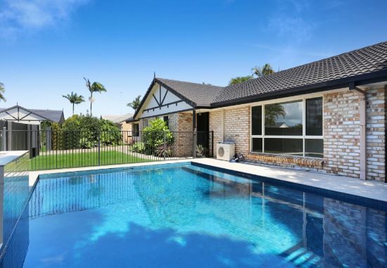 9 Bowerbird Place, Burleigh Waters, Qld 4220