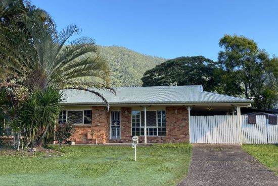 9 Campbell St, Tully, Qld 4854