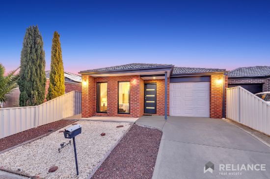 9 Canary Close, Truganina, Vic 3029