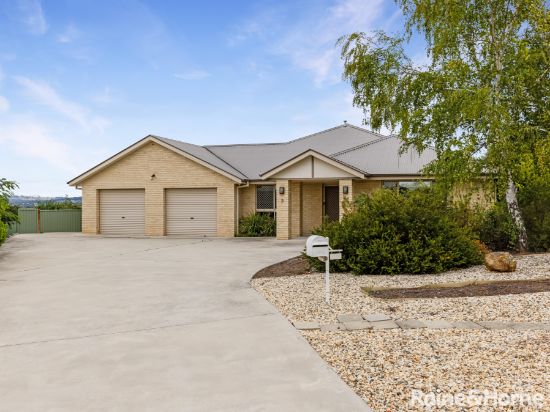 9 Colonial Circuit, Kelso, NSW 2795