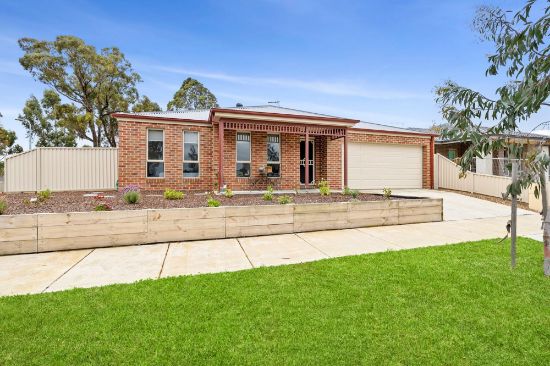 9 Kirby Avenue, Canadian, Vic 3350