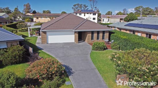 9 Meyer Place, Bomaderry, NSW 2541