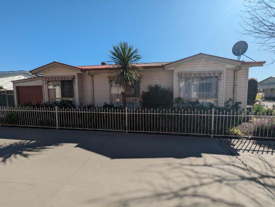 9 Murray Haven, Tocumwal, NSW 2714