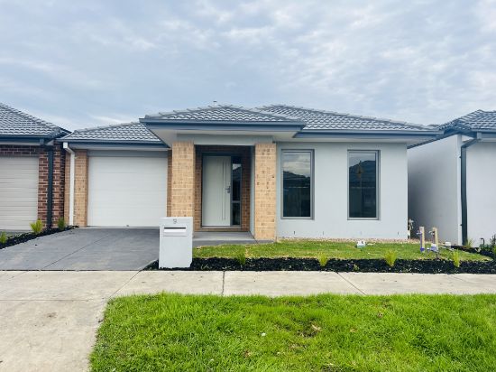 9  Northumberland Road, Clyde, Vic 3978