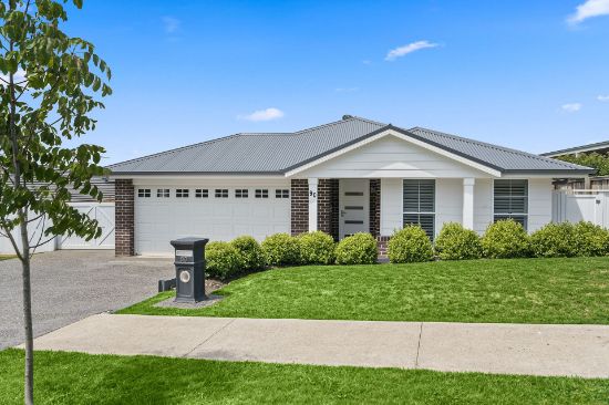 90 Darraby Drive, Moss Vale, NSW 2577