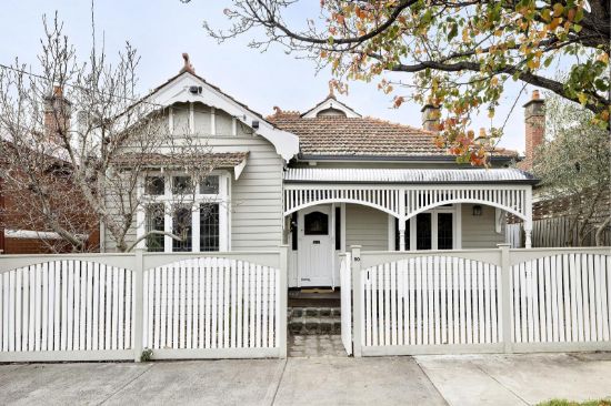 90 St Georges Road, Northcote, Vic 3070