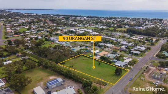 90 Urangan St, Torquay, QLD, 4655