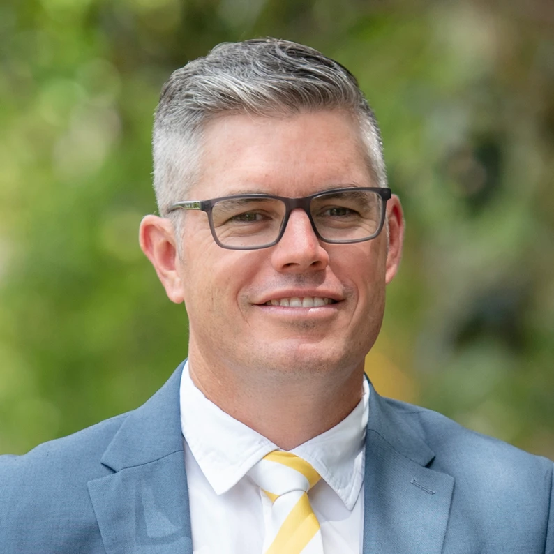 Neil Scott - Real Estate Agent