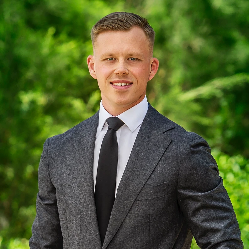 Chris Smout - Real Estate Agent