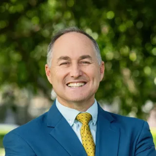 Vic Kawak - Real Estate Agent Vic Kawak - Real Estate Agent