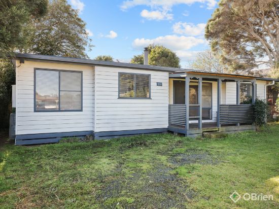 92 Scenic Drive, Cowes, Vic 3922