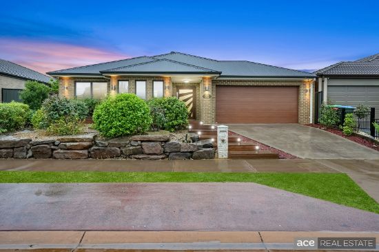 92 Tom Roberts Parade, Point Cook, Vic 3030