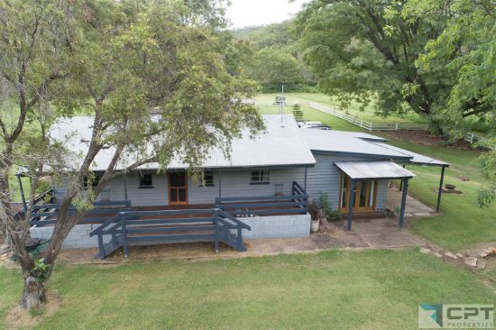 942 Lefthand Branch Rd, Lefthand Branch, Qld 4343