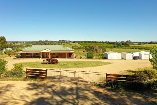 98 Apps Lane, Young, NSW 2594