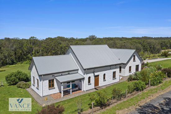 98 Lakeview Close, North Macksville, NSW 2447