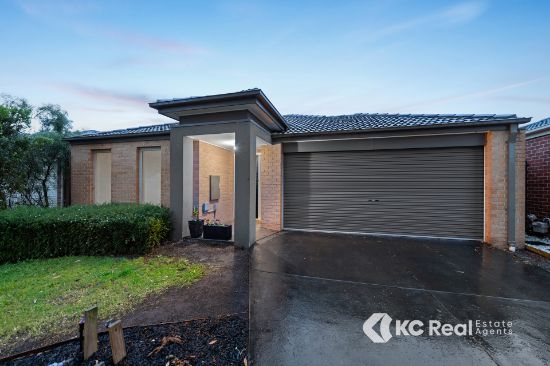 98 Mountainview Boulevard, Cranbourne North, Vic 3977
