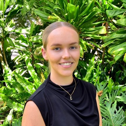 Ella Claydon - Real Estate Agent