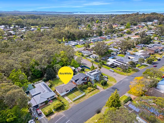 99 Albatross Road, Berkeley Vale, NSW, 2261