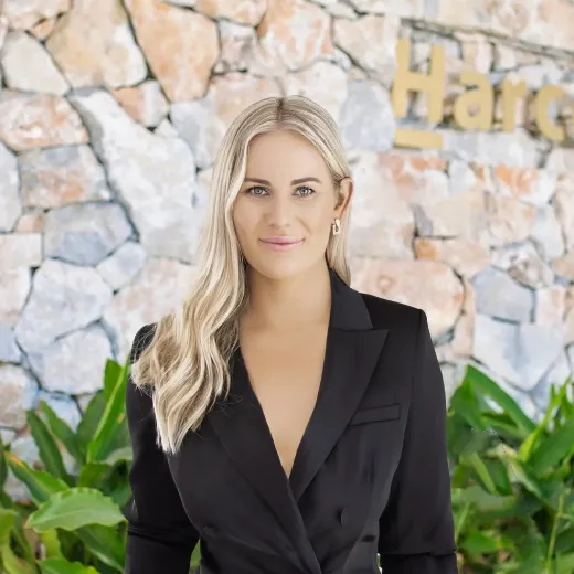 Anna Kate - Real Estate Agent at Harcourts Property Centre - Wynnum | Manly