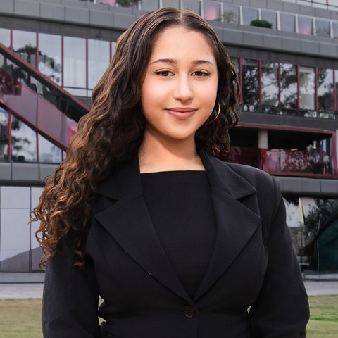 Noa Callus - Real Estate Agent