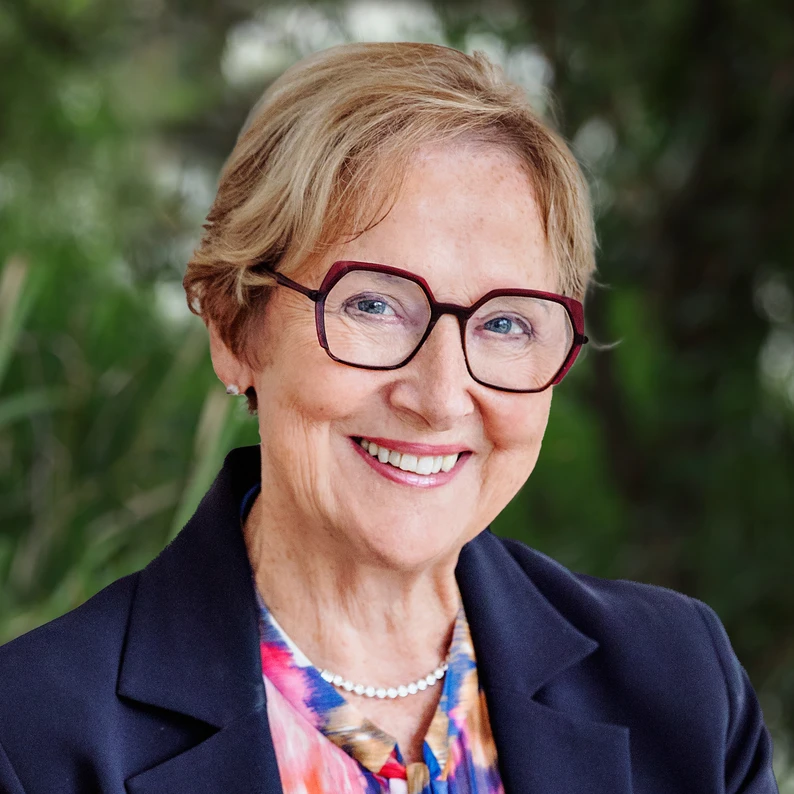 Pauline Karatau - Real Estate Agent