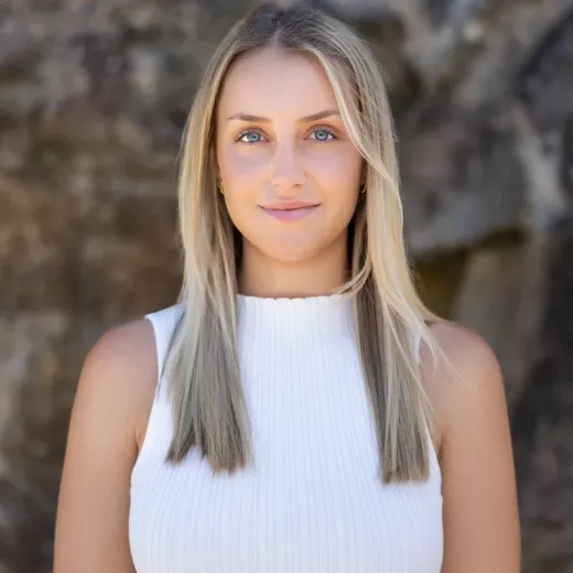 Lexi Raschke - Real Estate Agent at Ray White - Lower North Shore Group Lexi Raschke - Real Estate Agent at Ray White - Lower North Shore Group