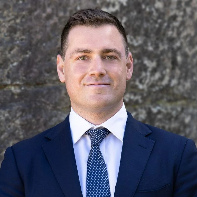 Lewis Adams - Real Estate Agent