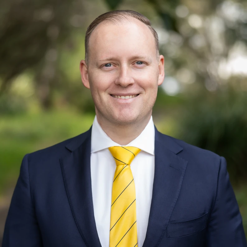 Dean Sawdy - Real Estate Agent