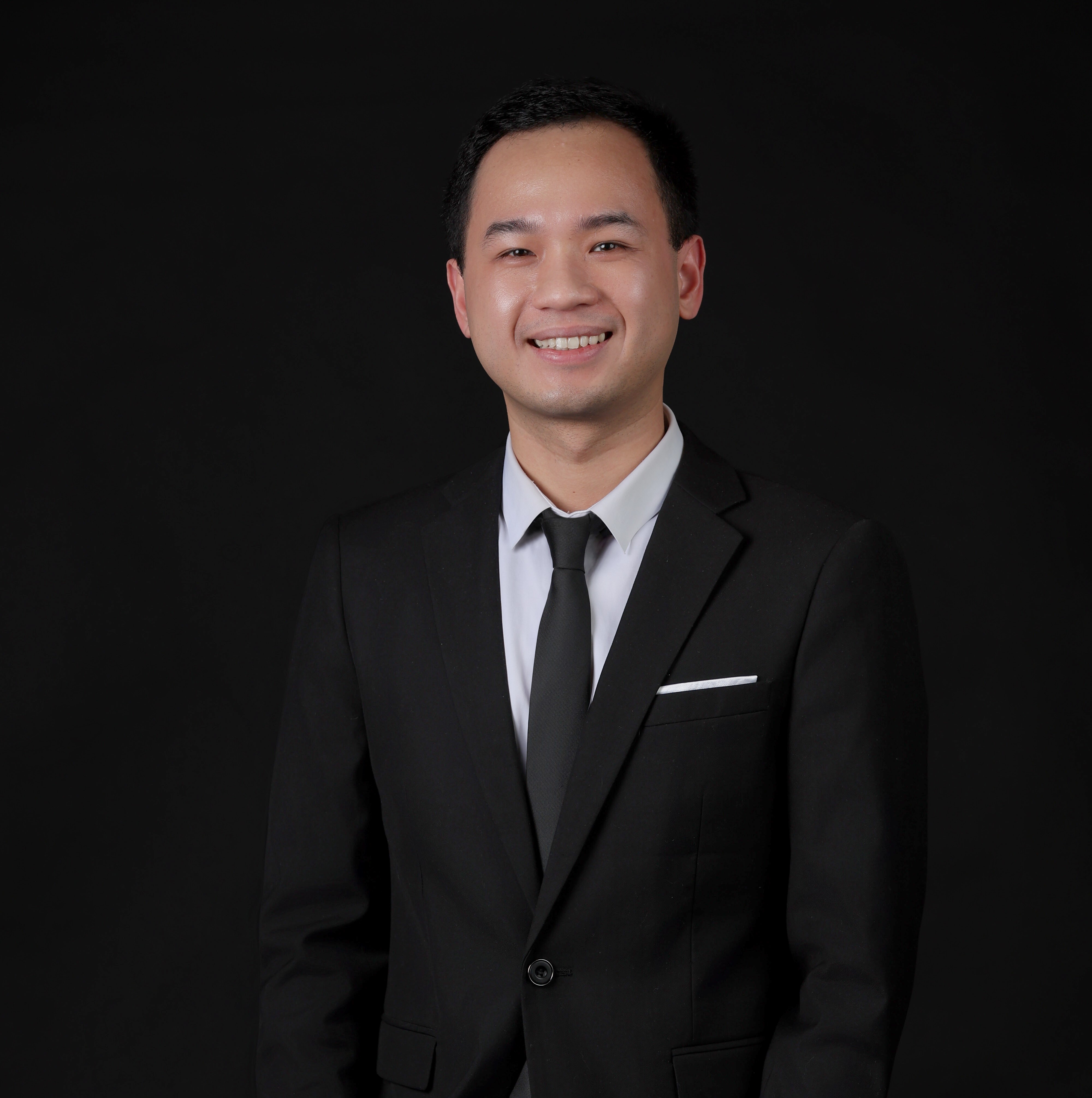 Aaron Duong Real Estate Agent