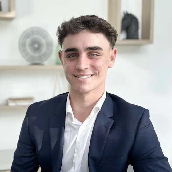 Aaron Robson Real Estate Agent