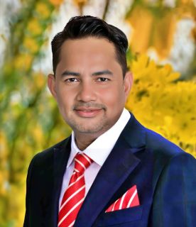 Abhi Chauhan - Real Estate Agent