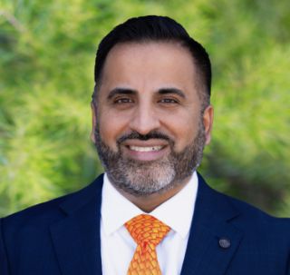 Abishek Elawaadhi - Real Estate Agent Abishek Elawaadhi - Real Estate Agent