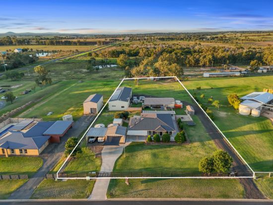 5 Malabar Drive, Forest Hill, Qld 4342