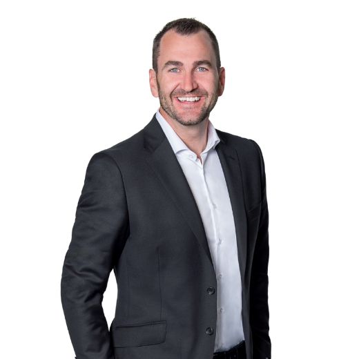 Adam Hope - Real Estate Agent at LJ Hooker Solutions Gold Coast - Pacific Pines
