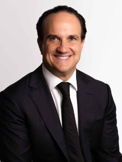 ADAM REGAN - Real Estate Agent ADAM REGAN - Real Estate Agent