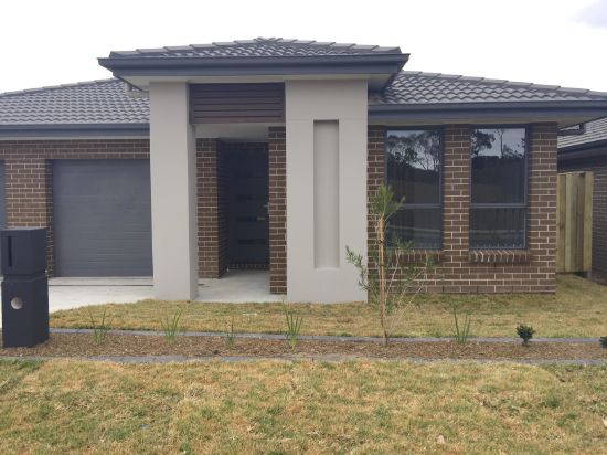 Address available on request, Claymore, NSW 2559