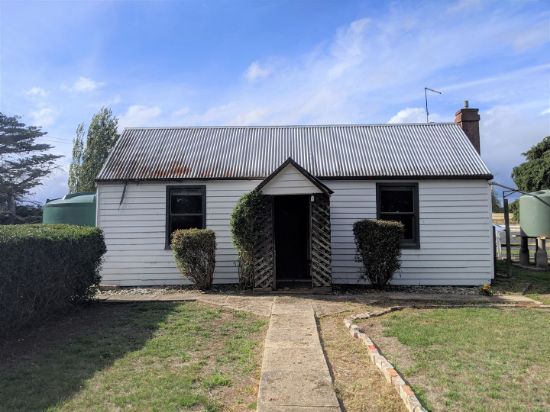 Address available on request, Hagley, Tas 7292