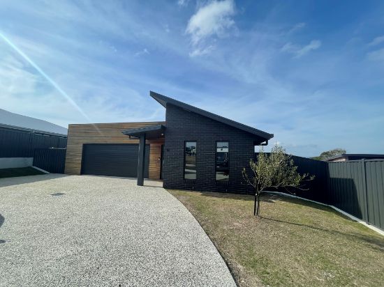 Address available on request, Hawley Beach, Tas 7307