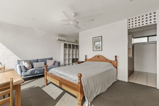Address available on request, Kangaroo Point, Qld 4169