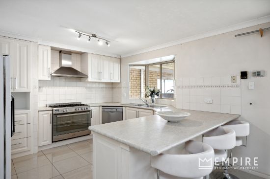 Address available on request, Lake Coogee, WA 6166