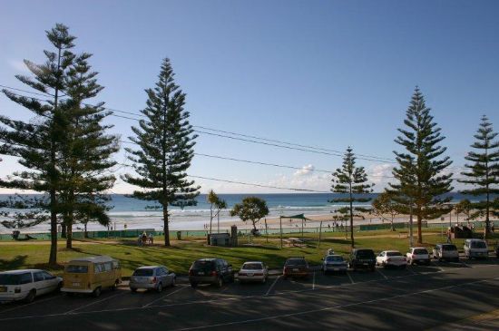 Address available on request, Rainbow Bay, Qld 4225